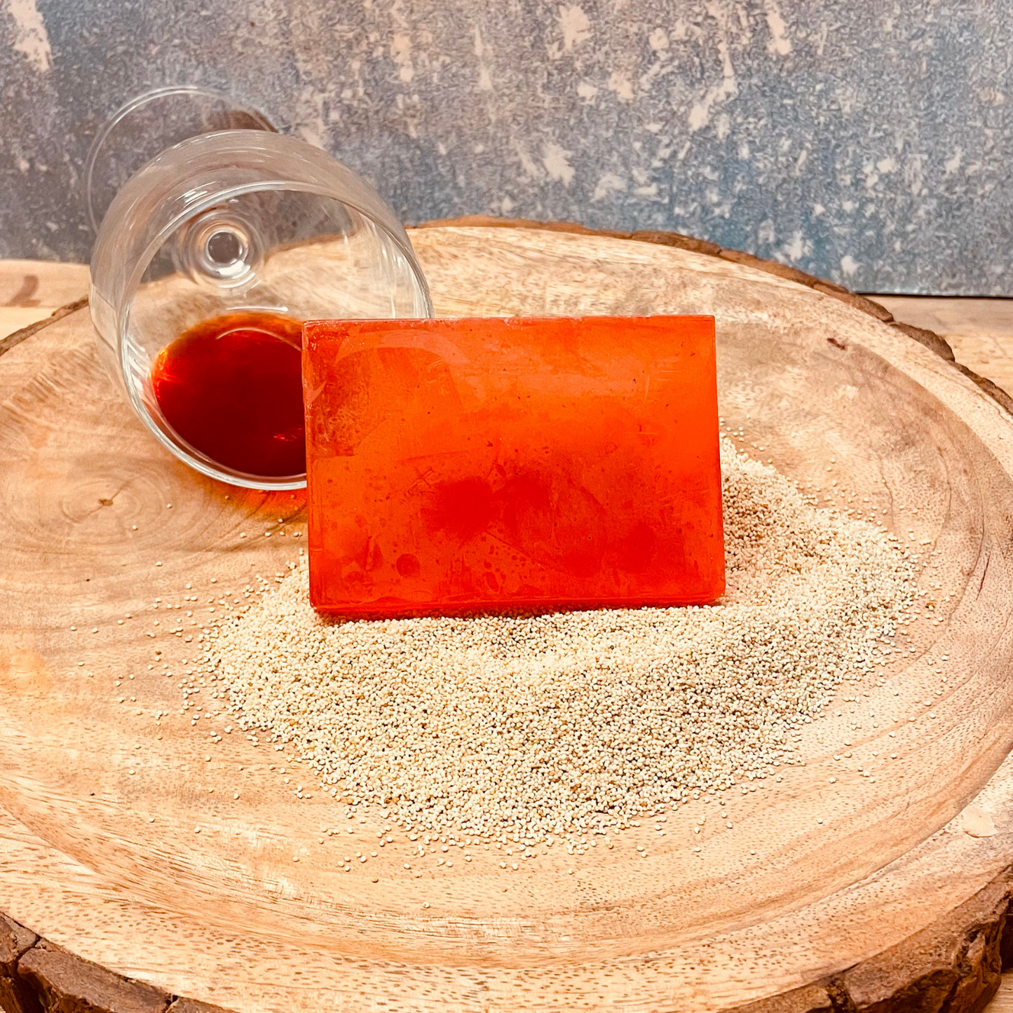 Samsara Redwine & Poppy Seeds Soap โ Antioxidant-Rich Soap with Red wine & Exfoliating Poppy Seeds(100gm)