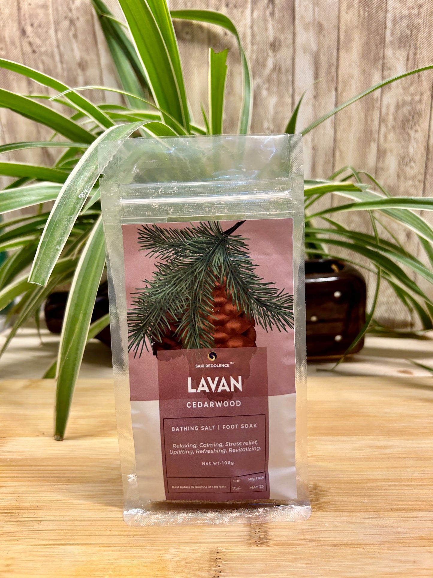 Earthy Cedarwood Epsom Salt β Bath Therapy for Deep Relaxation (100gm)